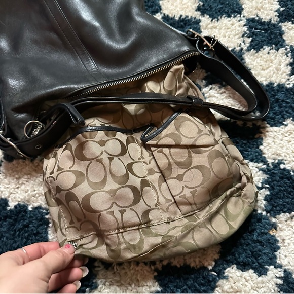 Coach Legacy 9326 Slim Duffle Black Leather Bag - Picture 6 of 6